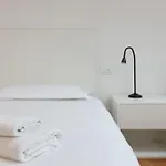 Apartment Homey I The Five *