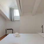 Homey I The Five Apartment *