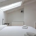 Apartment Homey I The Five *