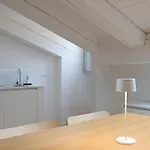 Apartment Homey I The Five *