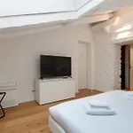 Homey I The Five Trieste