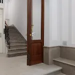 Homey I The Five Apartment