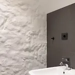 Apartment Homey I The Five *