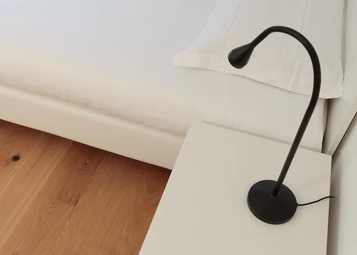 Homey I The Five Apartment *